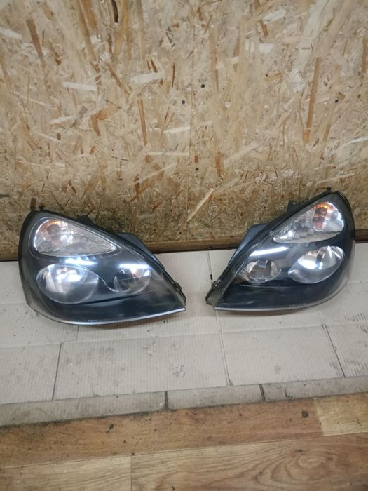 Передні фари Renault Clio II Рено Кліо 2 2001–2009 рестайл ціна за дві