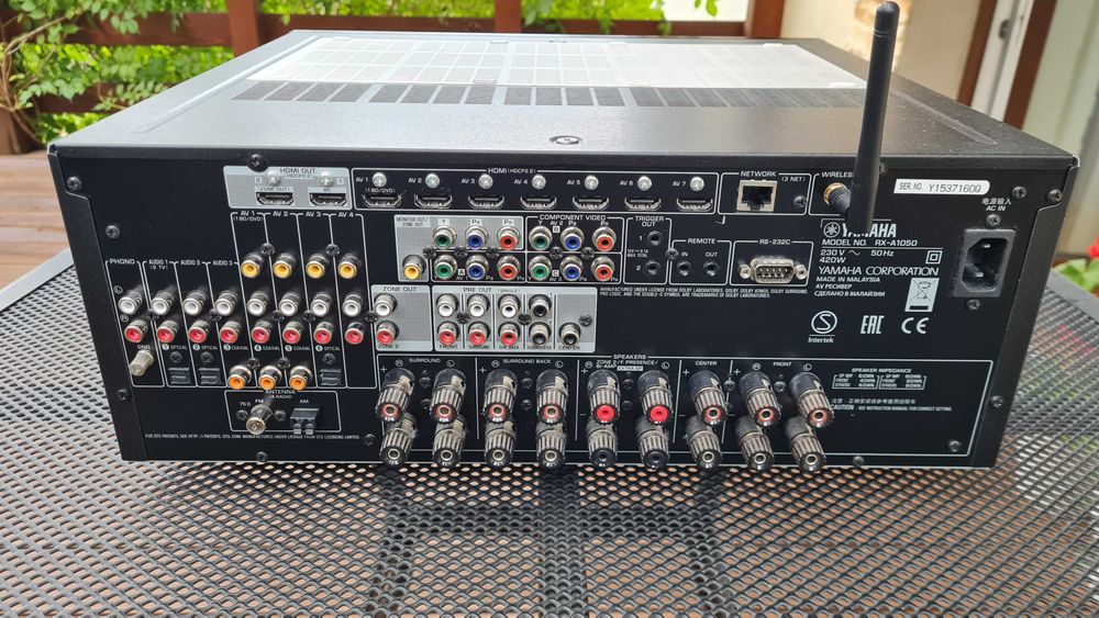 Amplituner Yamaha RX-A1050