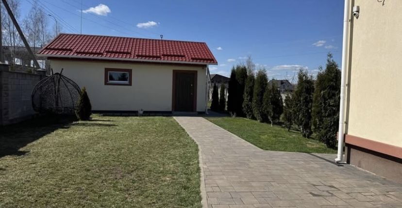 Продам будинок Біла Криниця. Караван