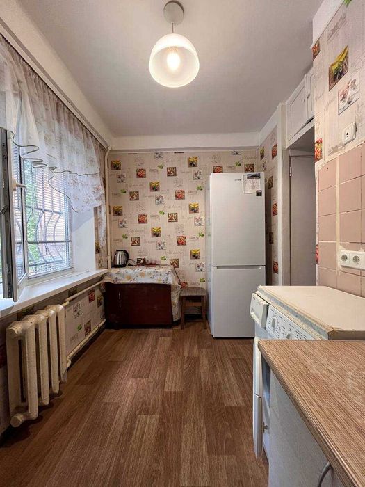 Сдам 2к,Шевченківський р-н,Нивки,Стеценко 9(Інтернаціональна площа)