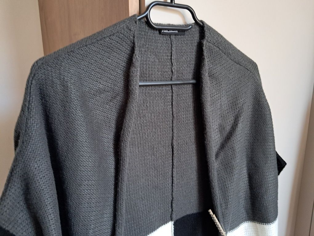 Narzutka sweter KIK damski rozmiar S ale pasuje również na M