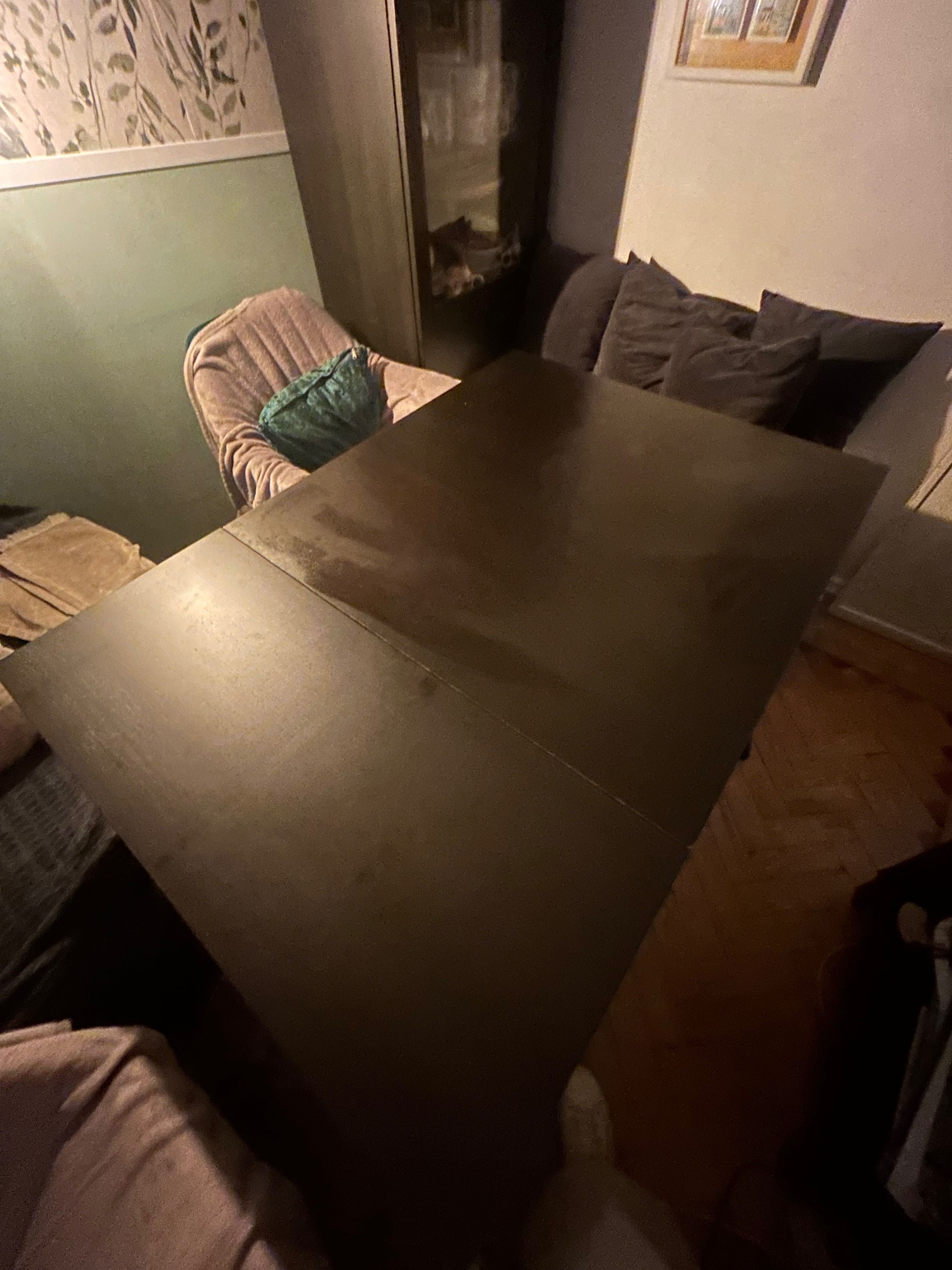 Mesa de refeições extensível Ikea
