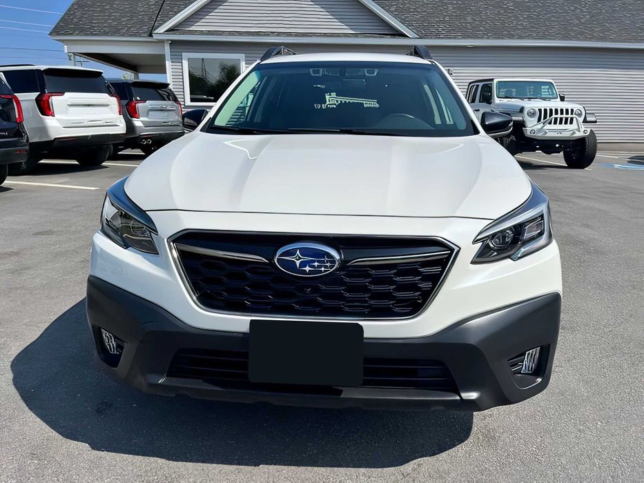 Subaru Outback      2022