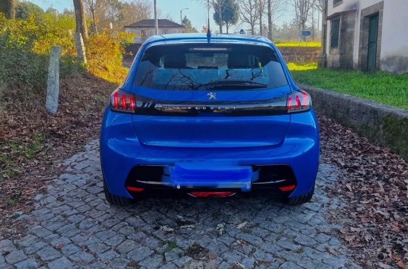 Peugeot e-208 Allure 50kwh iva dedutivel