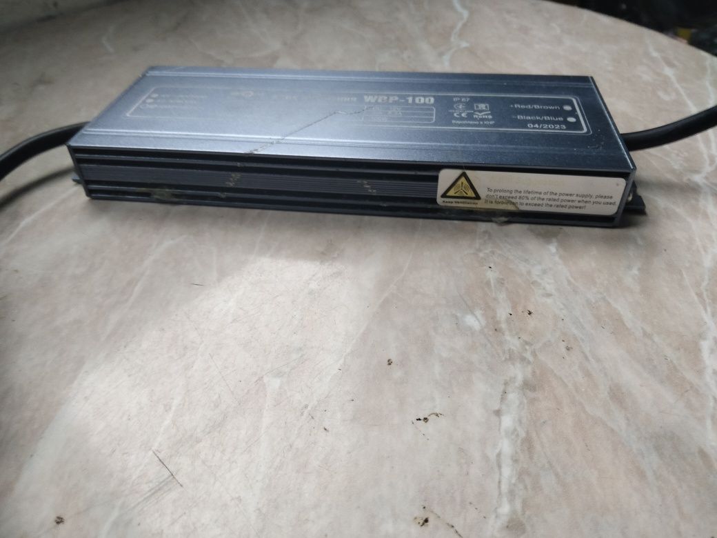 Блок живлення WBP-100 12v-8.3a100w герметичний бу.