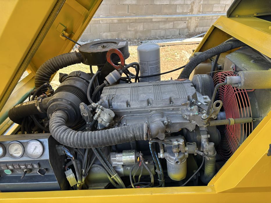 Maquina de bombar betonilha turbosol