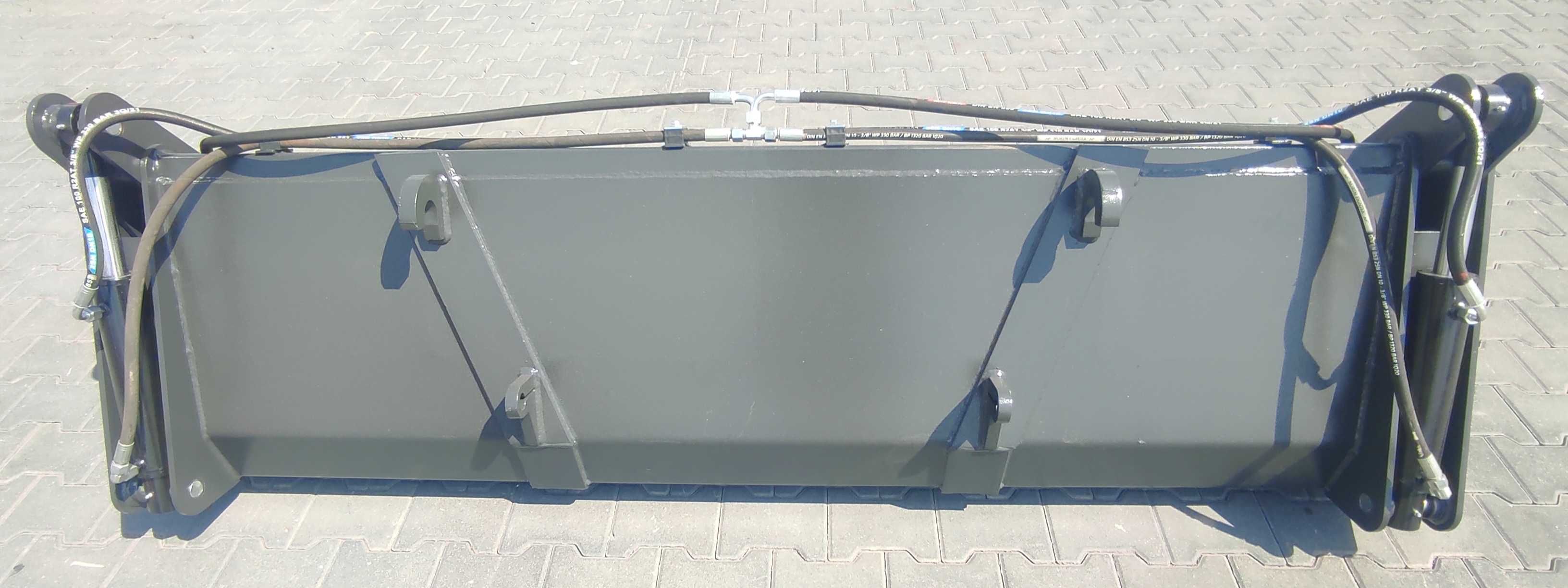 Łycha 4w1 do ładowacza dzielona 1,6m Metal-Technik