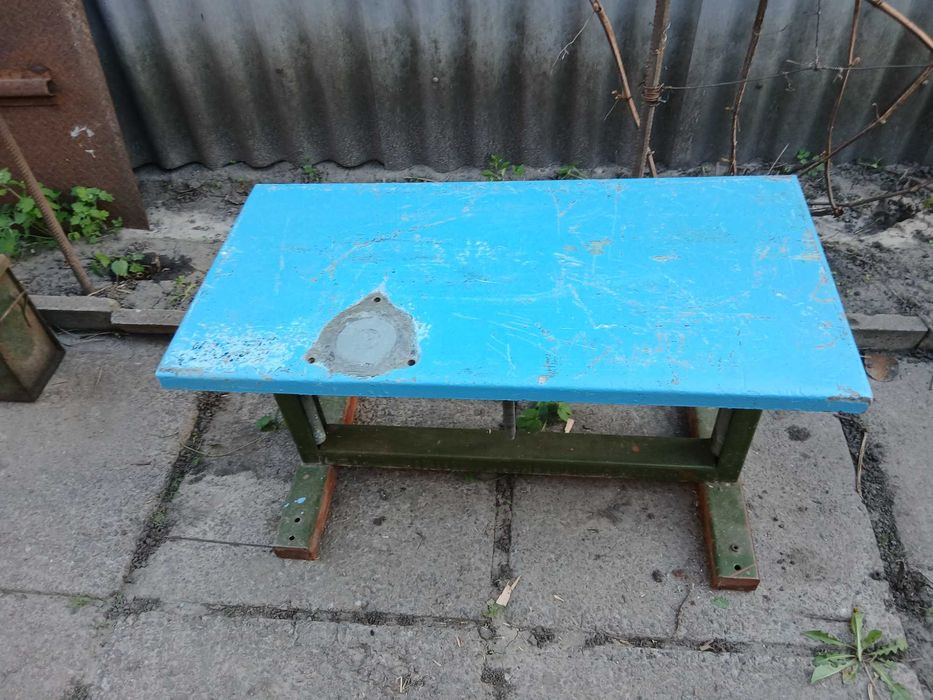 Стіл слюсарний з регулюванням по висоті 1000х500мм