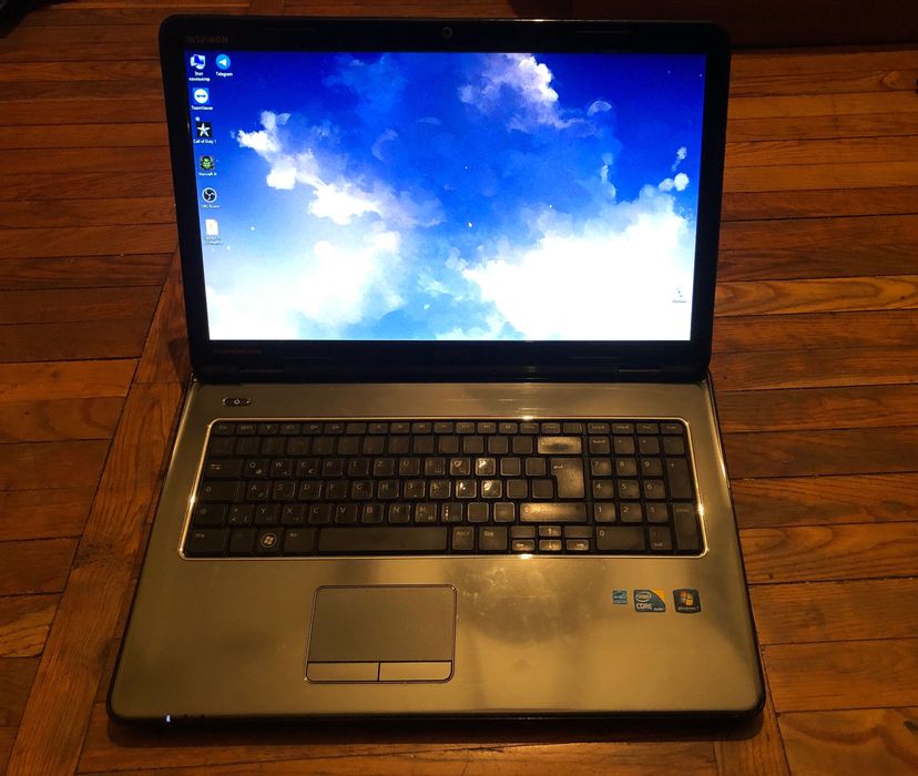 Ноутбук dell повністю робочий