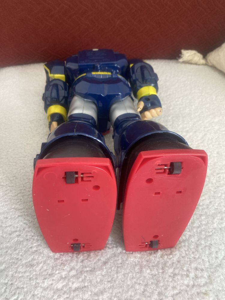 Robot duży 40cm figura akcji na baterie Goldlok Toys