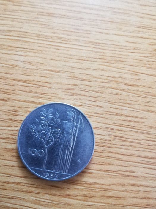 Moeda 100 liras italianas 1965