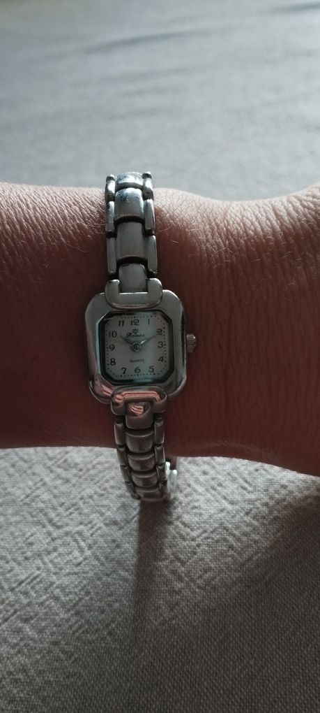 Zegarek srebrny  Romex