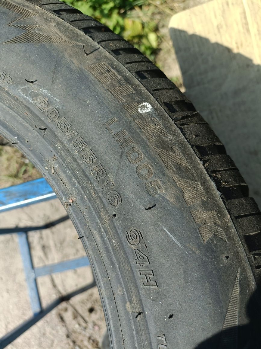 014, 205/55r16 Bridgestone Blizzak LM005 z 2019r 7mm