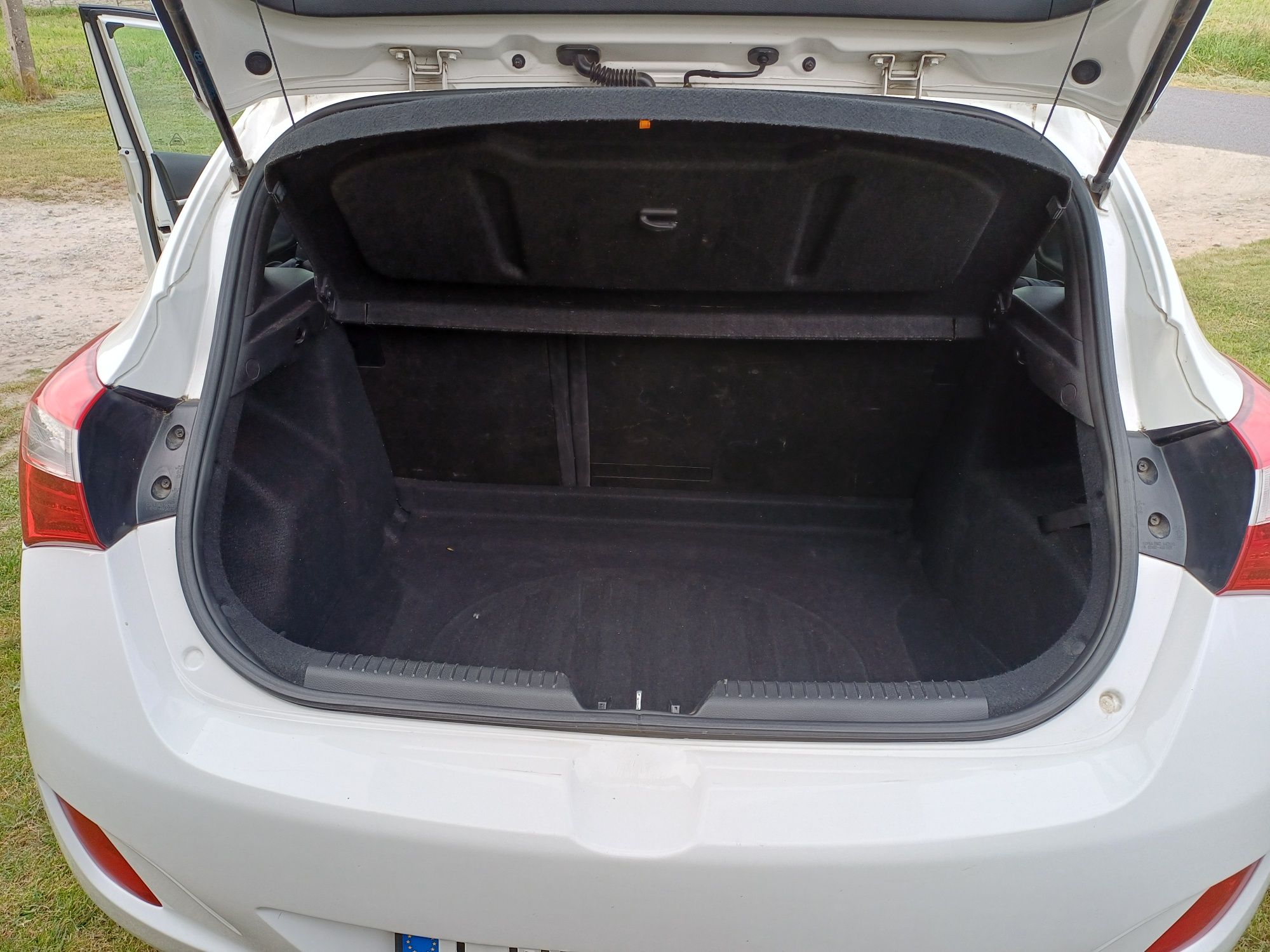 Hyundai i30 1.4 benzyna