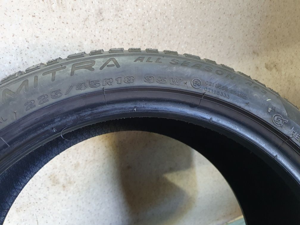 Maxxis Premitra AllSeason AP3 225/45R18