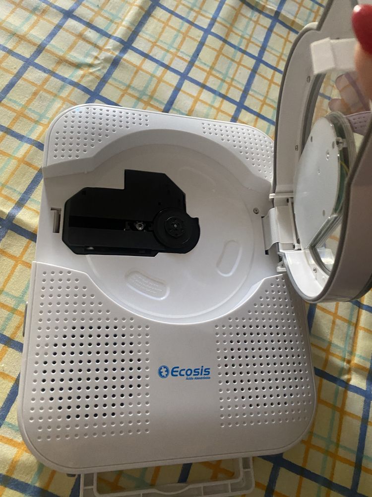 Leitor de cd portatil