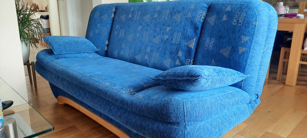 Kanapa, wersalka w bardzo dobrym stanie