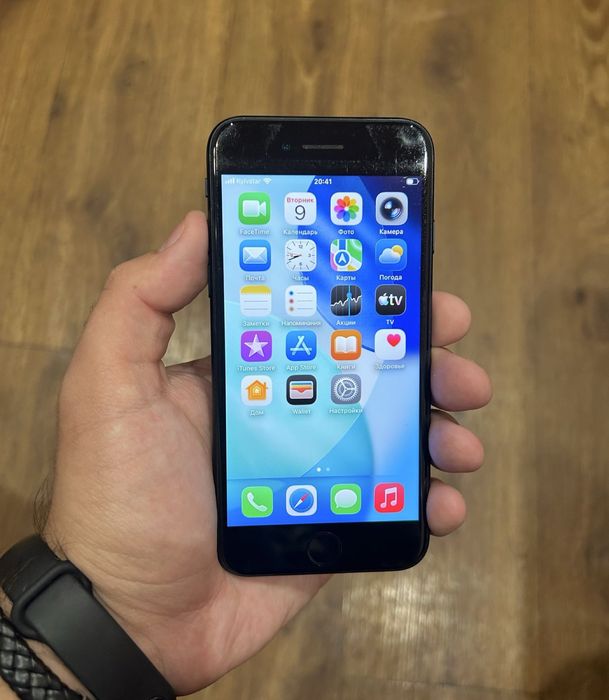 iPhone SE 3 64gb Neverlok