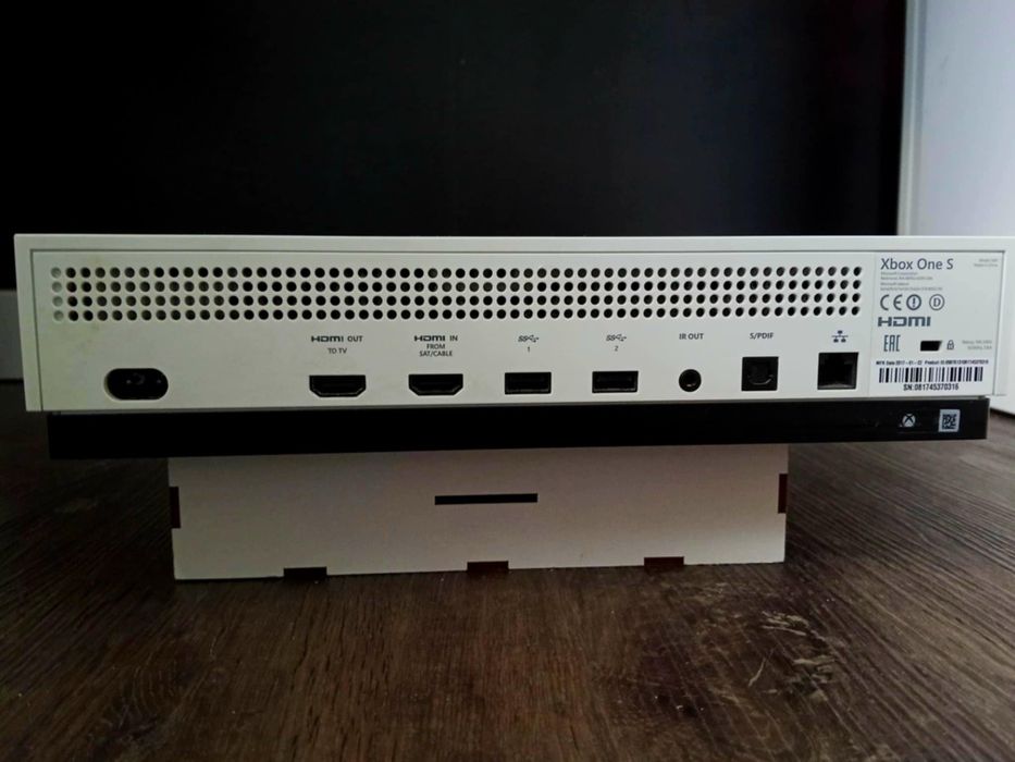 Konsola Xbox One S