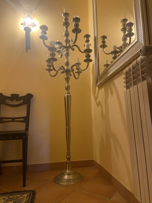 Candelabro prateado