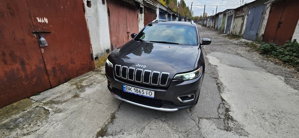 Jeep Cherokee 2019 3.2
