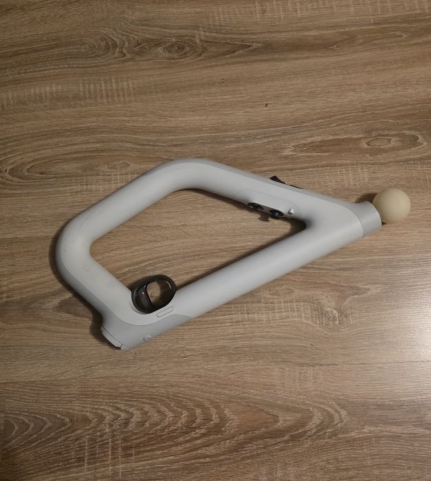 Konsola PS4+VR+stacja ladowania+dysk+kierownica+pistolet+11gier