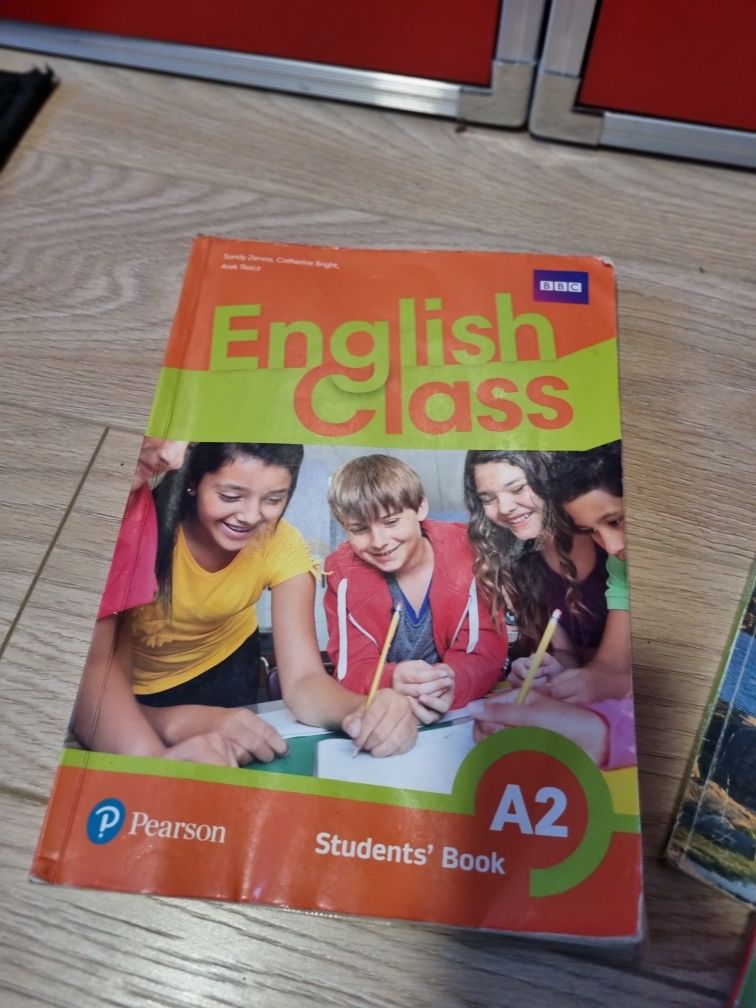 Podręczniki English class A2