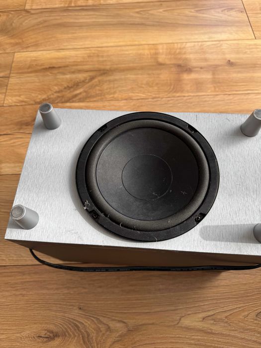 Magnat Cubus 5100A – mocny, solidny subwoofer aktywny (50 W RMS)