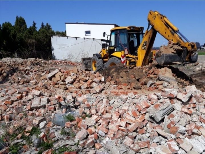 Usługi koparko-ładowarką,kucie młotem betonu, wyburzenia,rozbiórki