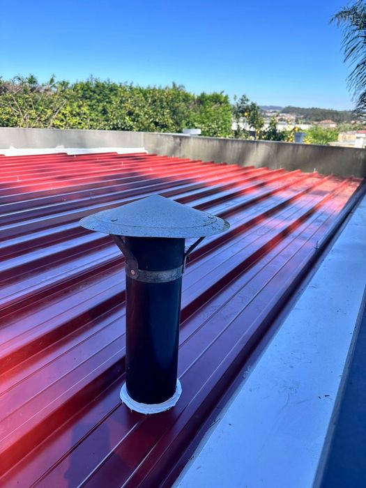 Serviços de telhados, coberturas e estruturas.