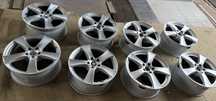 Felgi aluminiowe Dezent ET 30 8jx18” 5x112 Audi Skoda Seat VW