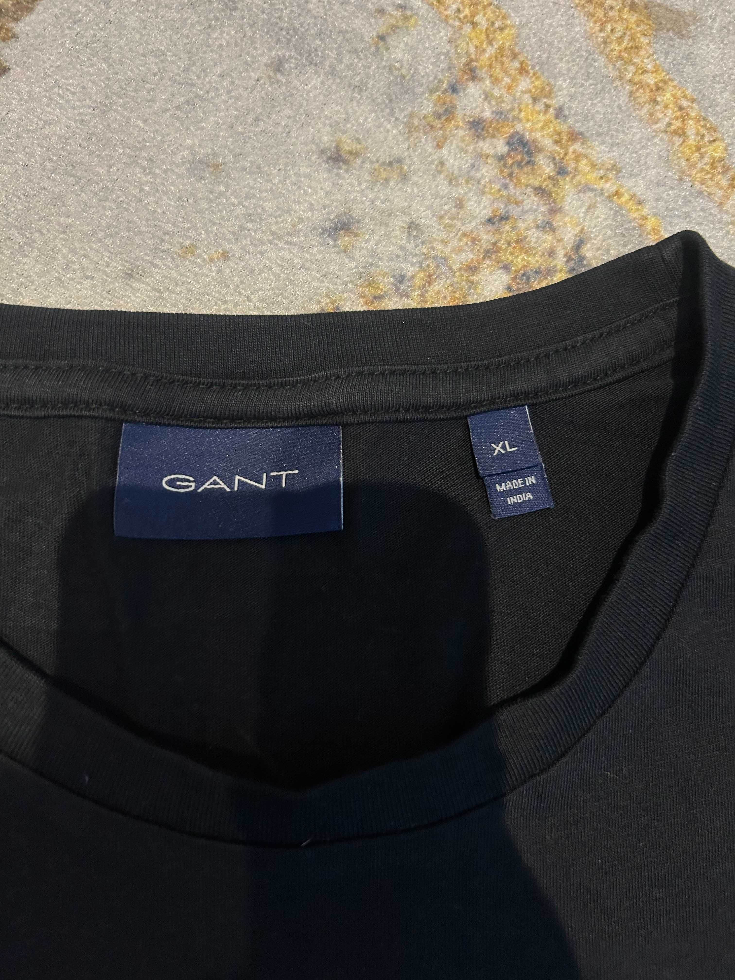 GANT _ Czarna basic koszulka XL