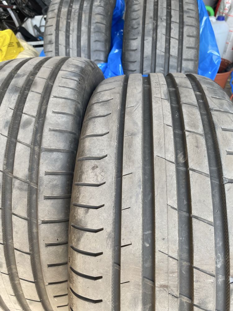 Opny nokian 235/40 R18 dot 0322 lato