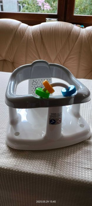 wanienka dla dziecka i krzesełko do kąpieli