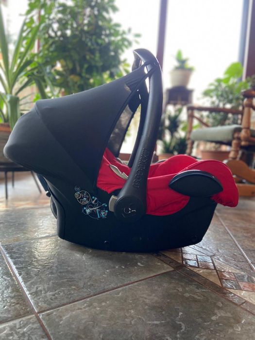 Fotelik Maxi-Cosi Cabriofix czerwony stan bardzo dobry!