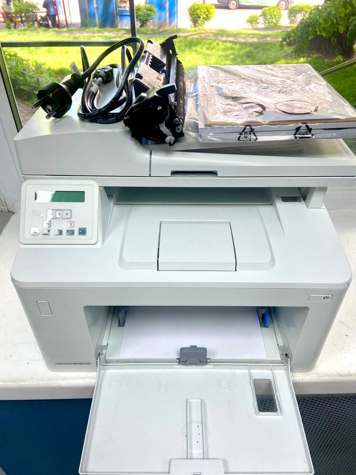 БФП HP LaserJet Pro M227sdn