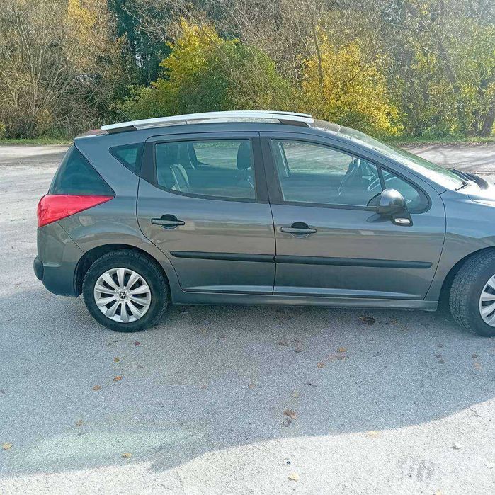 Peugeot.     207 SW   2008r