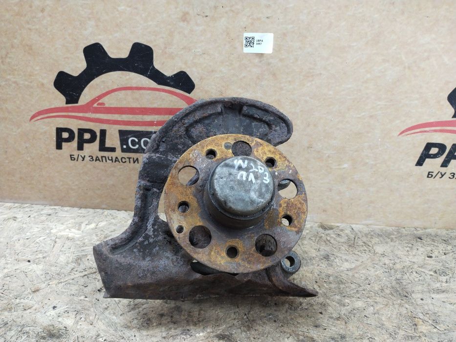 Mercedes C W203 00-07 Поворотный кулак передний левый цапфа ступица