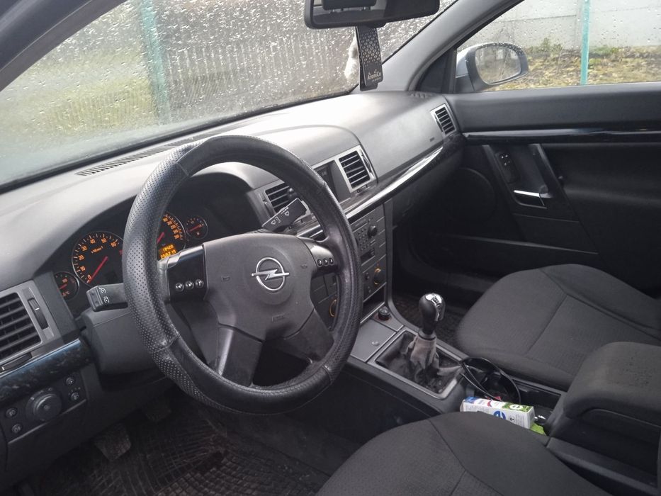 Opel signum (vectra c)