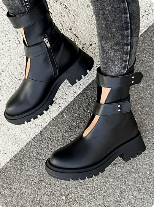 Жіночі стильні черевики