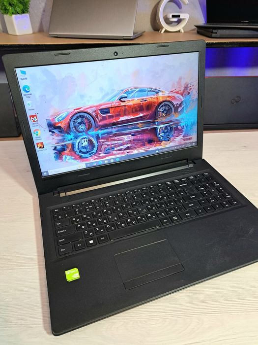 Ноутбук Lenovo 100-15ibd/i3-5005U/8 Gb/SSD 240 Gb/Nvidia GeForce 920M