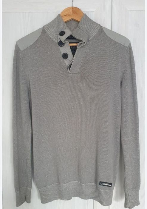 Paka firmowych ubrań męskich rozmiar M. Super cena!