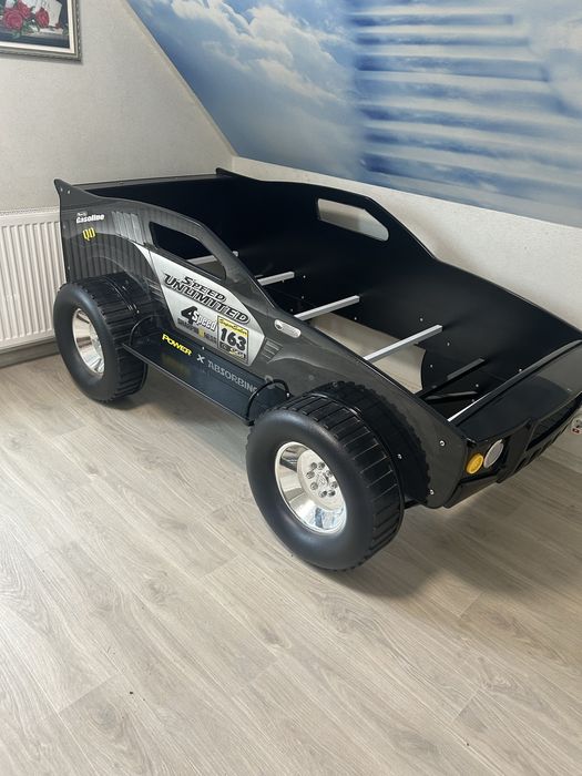 Дитяче ліжко Машинка