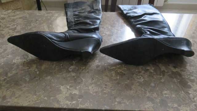 Botas de cano alto para senhora