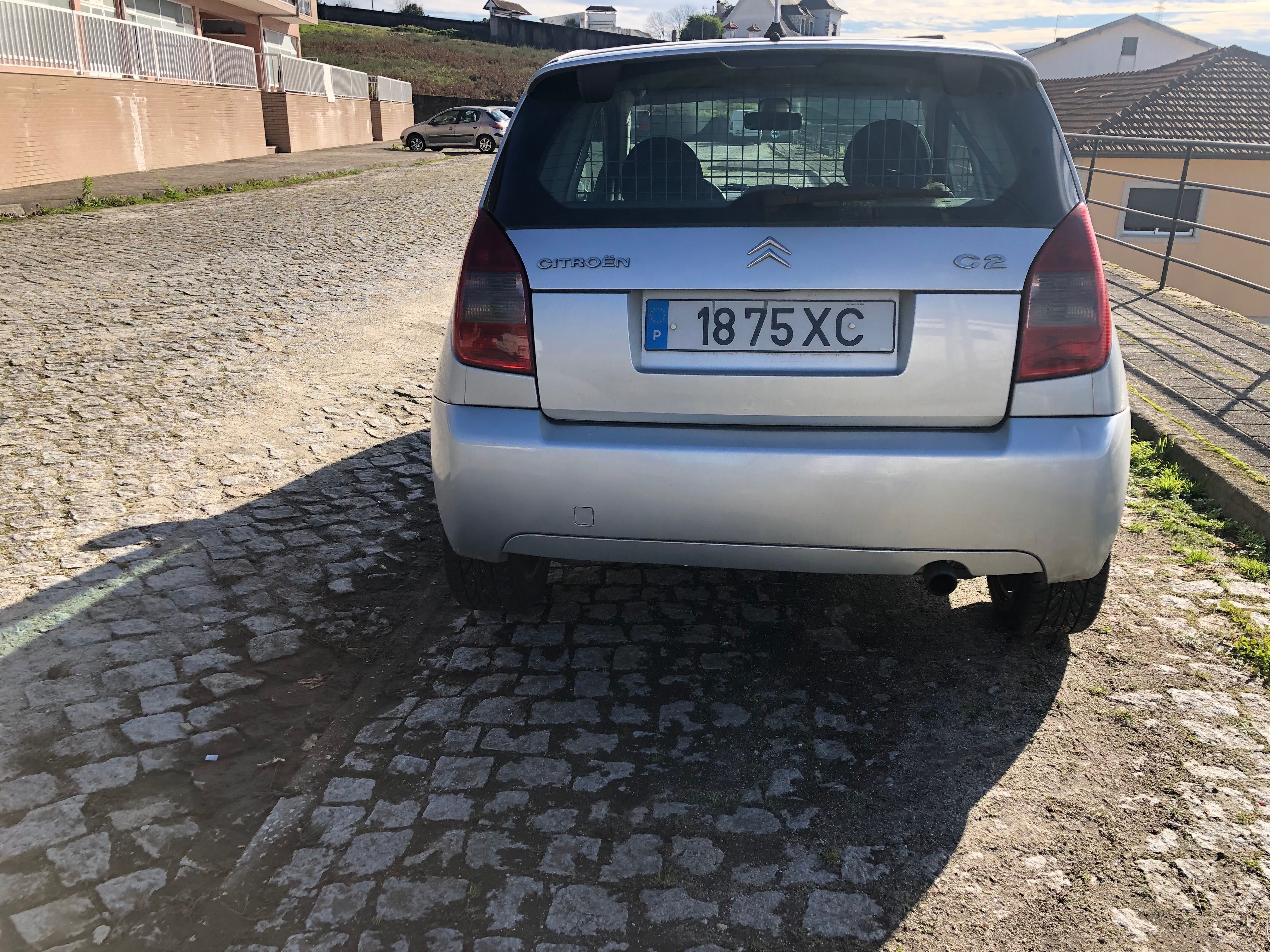 Citroen c2 Vtr 1.400 gasóleo troco por carro 5 lugares