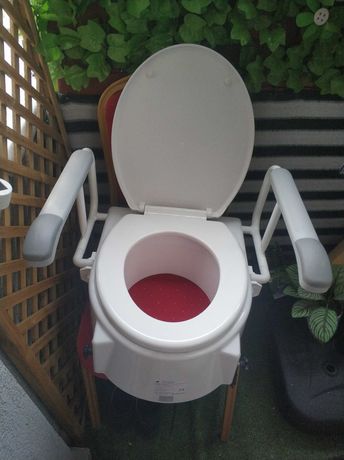 Nakładka Podwyższająca na WC sedes deska sedesowa z podłokietnikiem