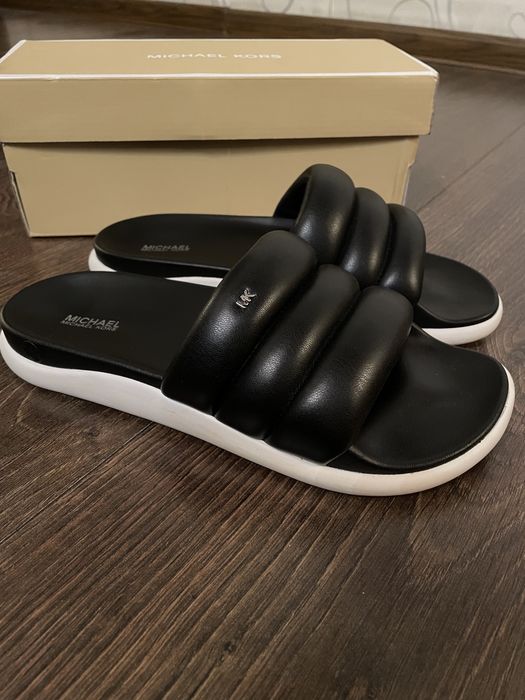 Шлепки босоножки Michael Kors оригинал