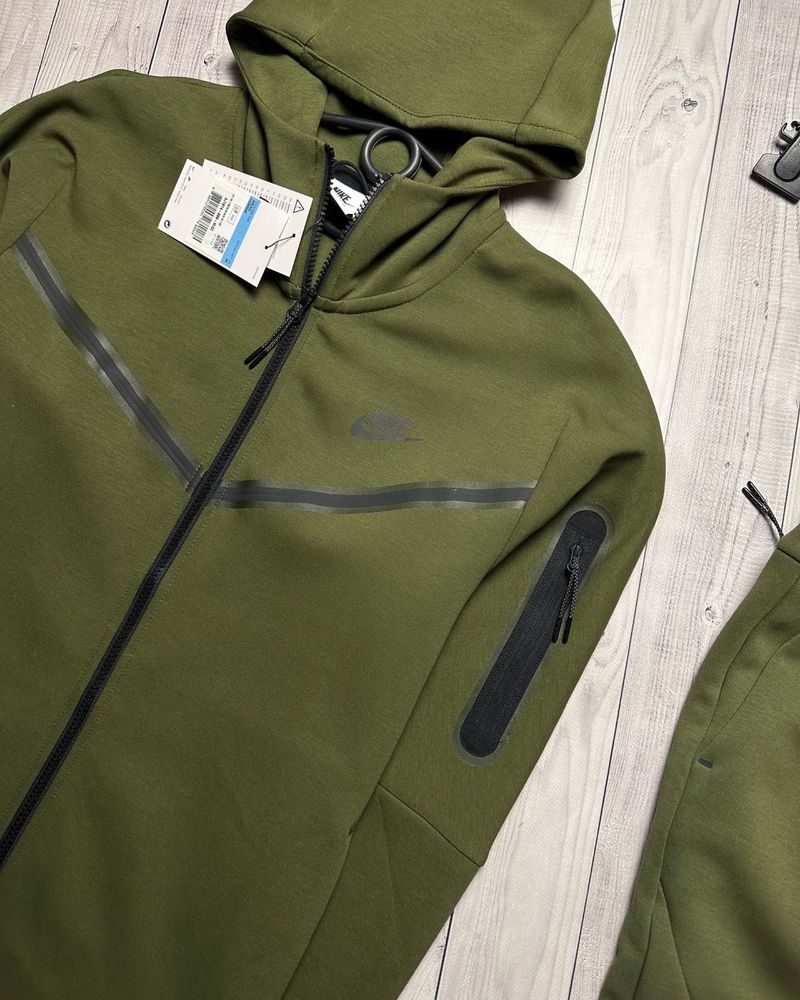 Спортивний костюм Nike tech fleece pack