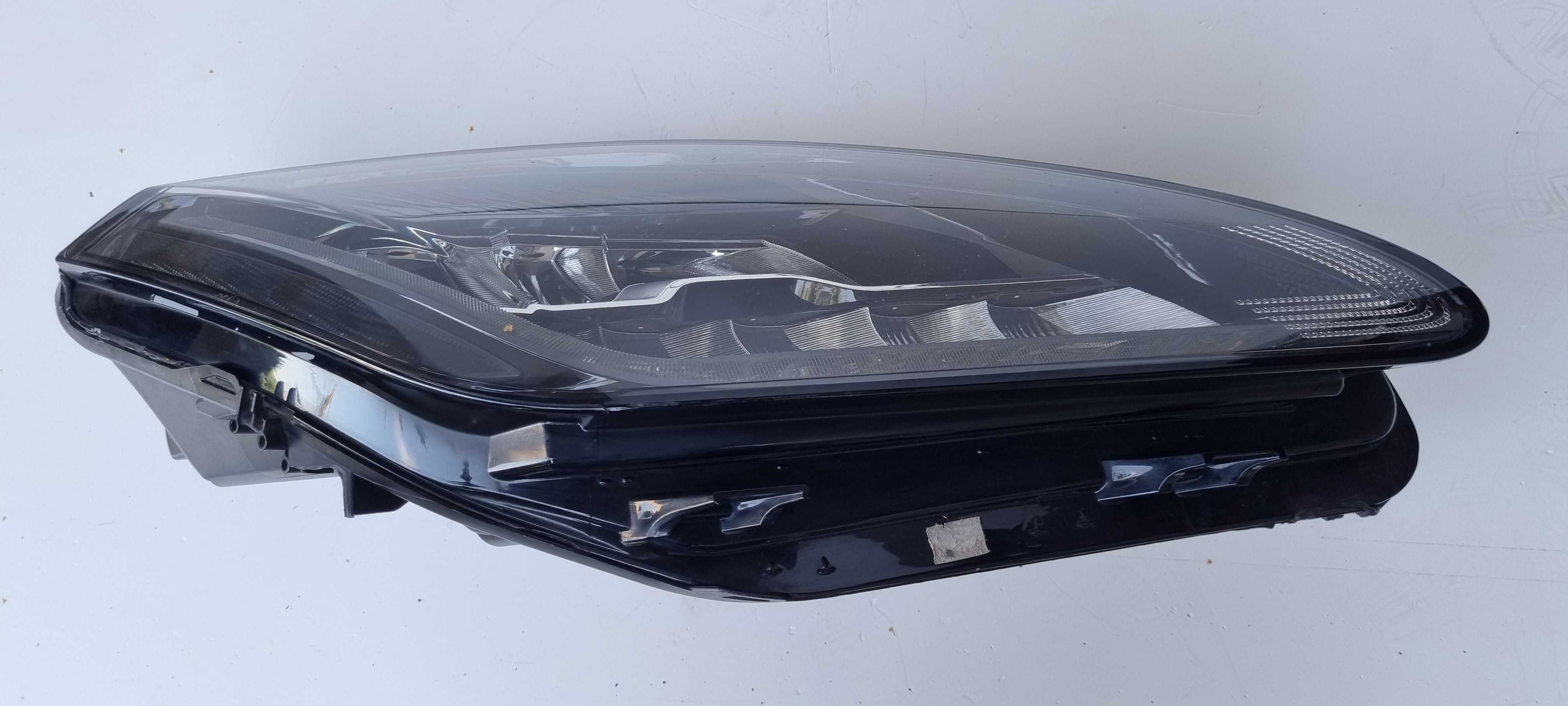 JAGUAR E-PACE  FULL LED Lampa Reflektor Przód r 17-24 Brak 1 uchwytu