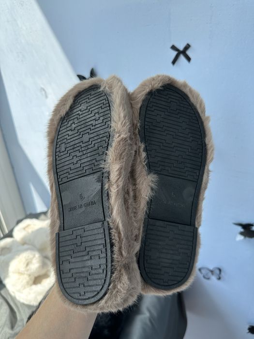 Нові пухнасті капці, тапки